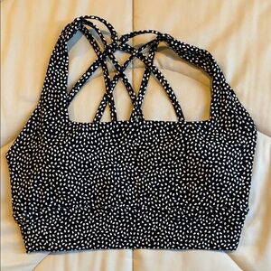 Women's Black and White Strappy Sports Bra